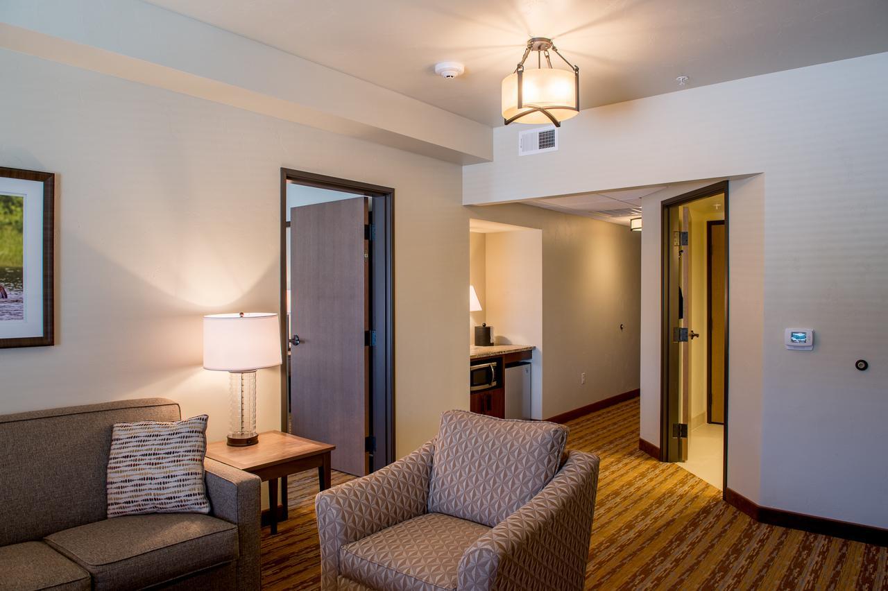 Cedar Creek Lodge & Conference Center Columbia Falls Dış mekan fotoğraf